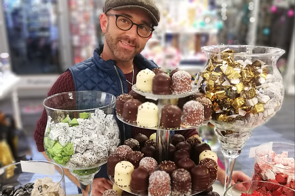 Bild 1 von Typisch Tobi - Süßwaren, Geschenke, Ballons und Accessoires